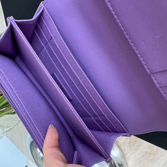 Purple Chanel Wallet on Chain - Picture 9 of 12
